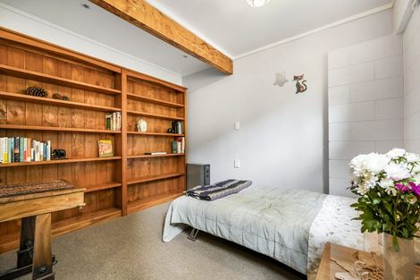 Photo of property in 2/13 Coronation Road, Hillcrest, Auckland, 0627