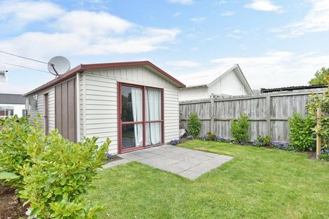 Photo of property in 72 Bamford Street, Woolston, Christchurch, 8023