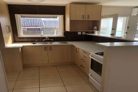 Photo of property in 1/45 The Avenue, Lynfield, Auckland, 1042