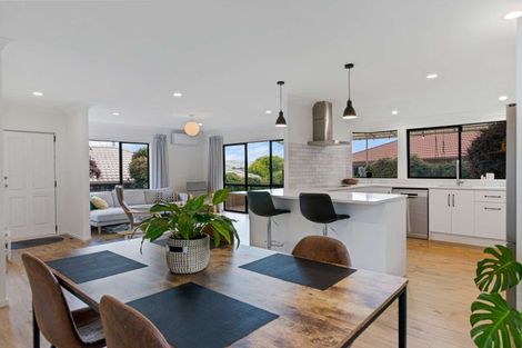 Photo of property in 38 Wakefield Drive, Bethlehem, Tauranga, 3110