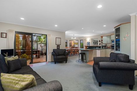 Photo of property in 11 Grosvenor Place, Rototuna, Hamilton, 3210