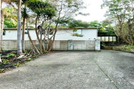Photo of property in 122 Beach Road, Castor Bay, Auckland, 0620