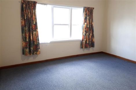 Photo of property in 67 View Road, Henderson, Auckland, 0612