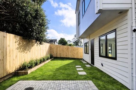 Photo of property in 90d Moire Road, Massey, Auckland, 0614