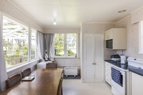 Photo of property in 37 Waterloo Crescent, Hokowhitu, Palmerston North, 4410