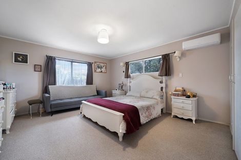 Photo of property in 2/37 Seabrook Avenue, New Lynn, Auckland, 0600