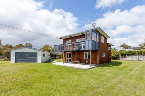 Photo of property in 15 Hicks Place, Cooks Beach, Whitianga, 3591