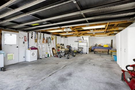 Photo of property in 77 Patu-kukupa Street, Manaia, 4612