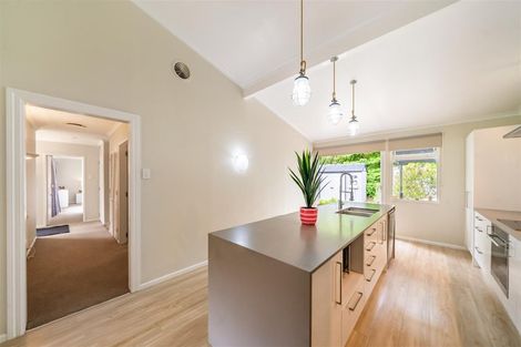 Photo of property in 30 Marlborough Street, Silverstream, Upper Hutt, 5019