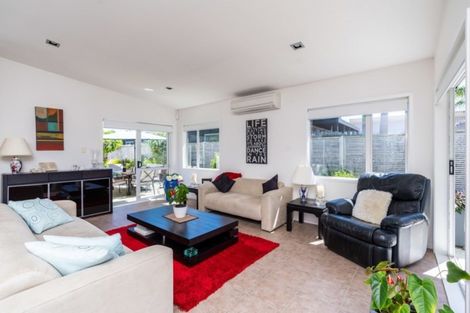 Photo of property in 14 Seabreeze Road, Mangawhai Heads, Mangawhai, 0505