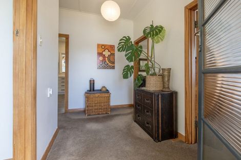 Photo of property in 18 Rose Street, Waipawa, 4210