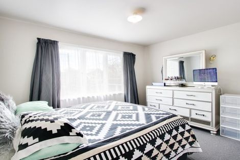 Photo of property in 6 Wordsworth Crescent, Maraenui, Napier, 4110