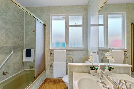 Photo of property in 55 Wakefield Avenue, Sumner, Christchurch, 8081