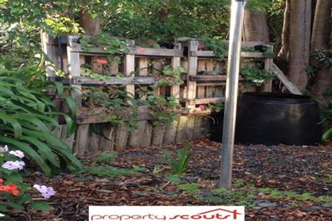 Photo of property in 1/3 Pohutukawa Avenue, Shelly Park, Auckland, 2014