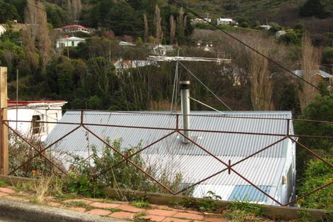 Photo of property in 8 Harbour Terrace, Careys Bay, Port Chalmers, 9023