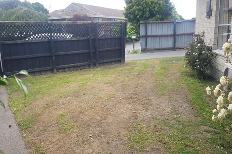 Photo of property in 1/12 Ruddenklau Lane, Bishopdale, Christchurch, 8053