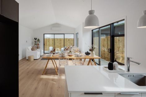 Photo of property in 52/1 Beaver Road, Blenheim, 7201