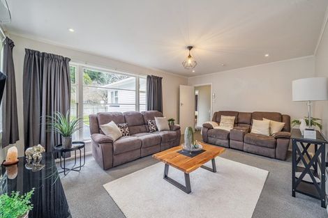 Photo of property in 95 Hine Road, Wainuiomata, Lower Hutt, 5014