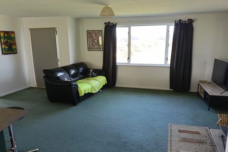 Photo of property in 16 Mamaku Road, Tasman, Upper Moutere, 7173