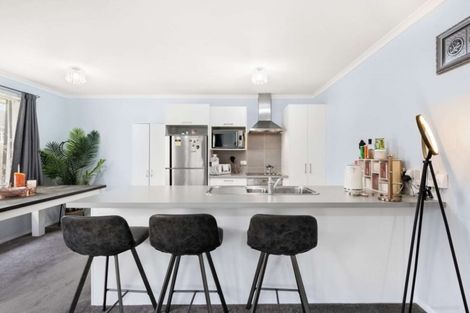 Photo of property in 5 Waitaua Street, Papakura, 2110