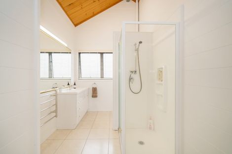 Photo of property in 28 Pleasant Place, Pauanui, Hikuai, 3579