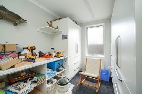 Photo of property in 7 Barker Place, Waikiwi, Invercargill, 9810