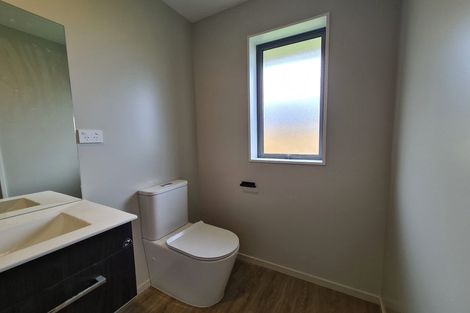 Photo of property in 62 Broadway Parade, Rolleston, 7615