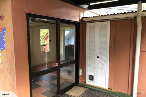 Photo of property in 14 Wellington Road, Surfdale, Waiheke Island, 1081