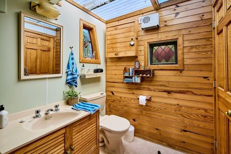 Photo of property in 43 Haunui Road, Pukerua Bay, 5026