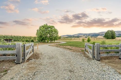 Photo of property in 624 Ballantyne Road, Wanaka, 9382
