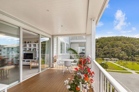 Photo of property in 227 Hibiscus Drive, Orewa, 0931
