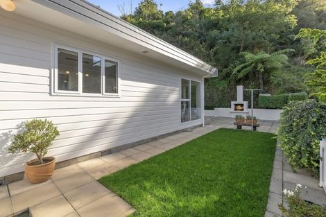 Photo of property in 14 Govind Grove, Ngaio, Wellington, 6035