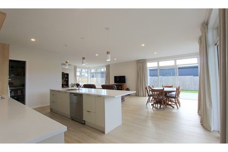 Photo of property in 233 Taylor Pass Road, Witherlea, Blenheim, 7201