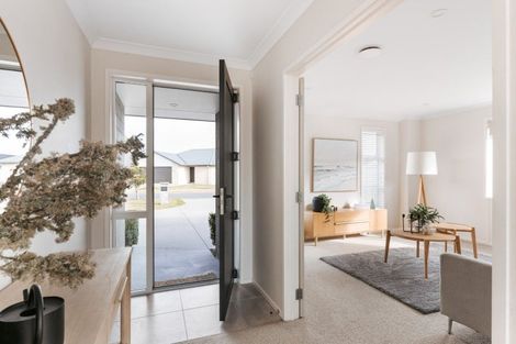 Photo of property in 10 Te Kio Crescent, Papamoa Beach, Papamoa, 3118