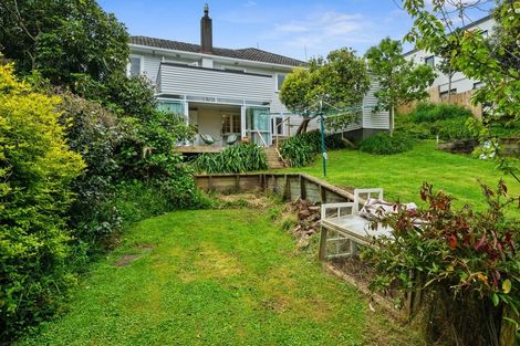 Photo of property in 12 Karaka Grove, Raumati Beach, Paraparaumu, 5032