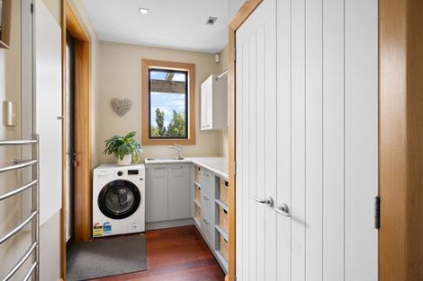 Photo of property in 893 Cashmere Road, Halswell, Christchurch, 8025