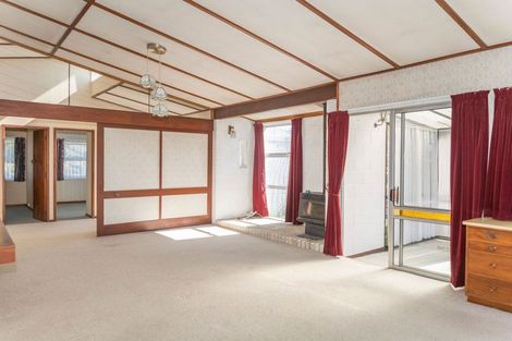 Photo of property in 24 Ries Street, Dannevirke, 4930