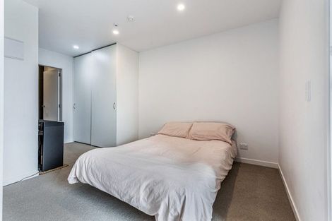 Photo of property in 6/167 Hobsonville Point Road, Hobsonville, Auckland, 0616