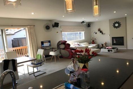 Photo of property in 76 Kyle Road, Greenhithe, Auckland, 0632