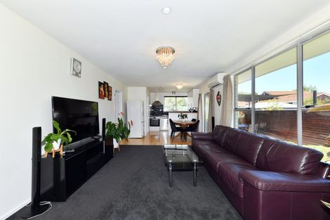 Photo of property in 2/35 Cavendish Road, Casebrook, Christchurch, 8051