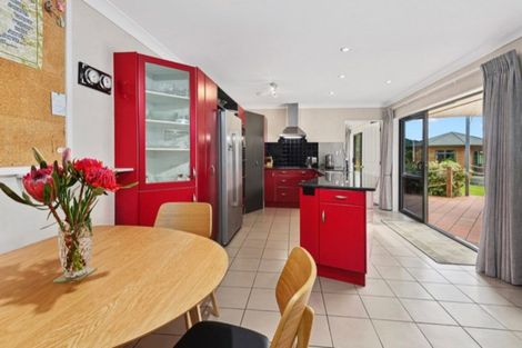Photo of property in 5 Tawhai Place, Parahaki, Whangarei, 0112