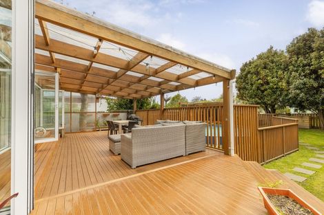 Photo of property in 11 Fincham Road, Raumati Beach, Paraparaumu, 5032