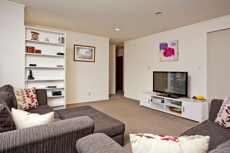 Photo of property in 1/48 Jutland Road, Hauraki, Auckland, 0622