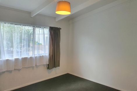 Photo of property in 50 Sungrove Rise, Sunnyvale, Auckland, 0612
