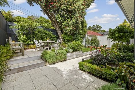 Photo of property in 82 Messines Road, Karori, Wellington, 6012