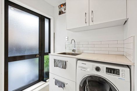 Photo of property in 2/60a Somme Street, St Albans, Christchurch, 8014