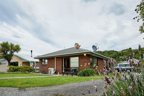 Photo of property in 156a Esplanade, Kaikoura, 7300