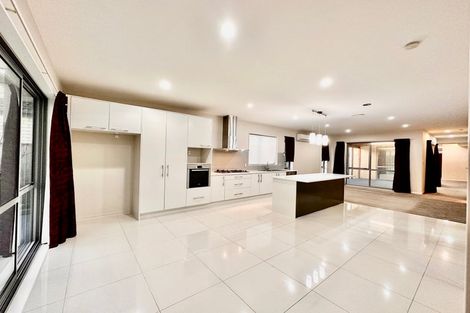 Photo of property in 18 Dromoland Drive, Flat Bush, Auckland, 2019