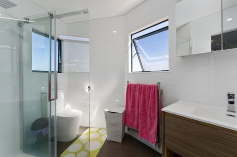 Photo of property in 7 Cromarty Place, Papakowhai, Porirua, 5024