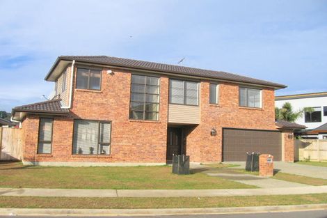 Photo of property in 4 Dalcross Drive, Flat Bush, Auckland, 2016